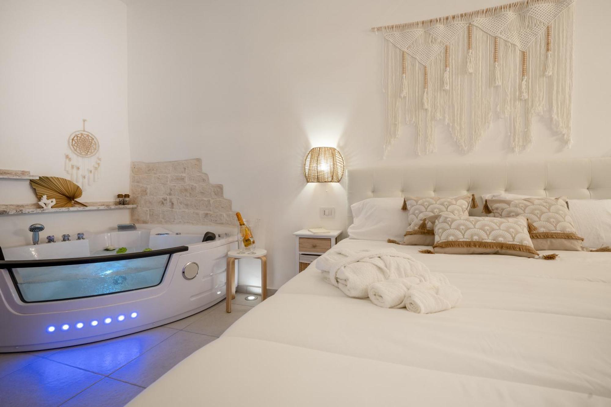 Dimora Giulia Luxury Suite And Room Кастеллана-Гротте Экстерьер фото