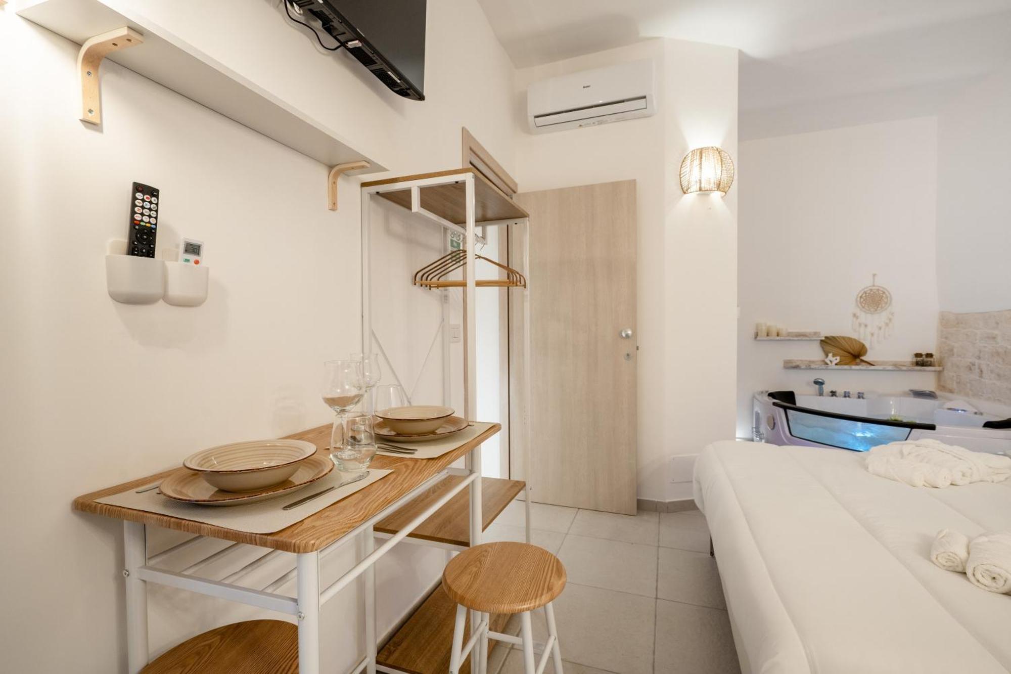 Dimora Giulia Luxury Suite And Room Кастеллана-Гротте Экстерьер фото