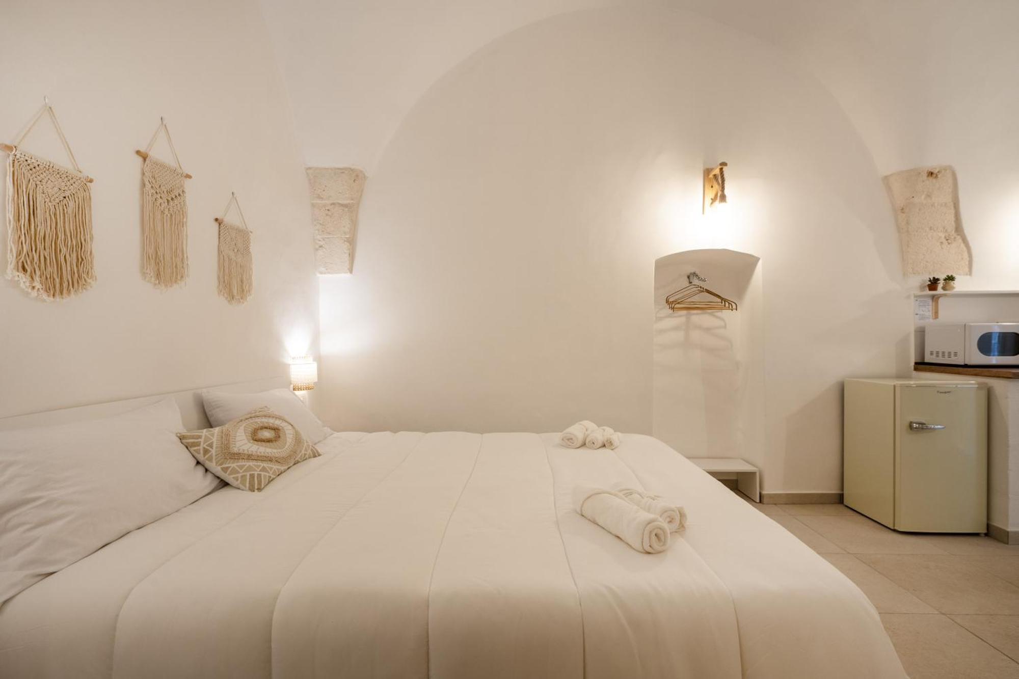 Dimora Giulia Luxury Suite And Room Кастеллана-Гротте Экстерьер фото
